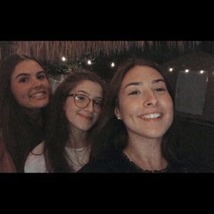 Meet your Posher, Karla